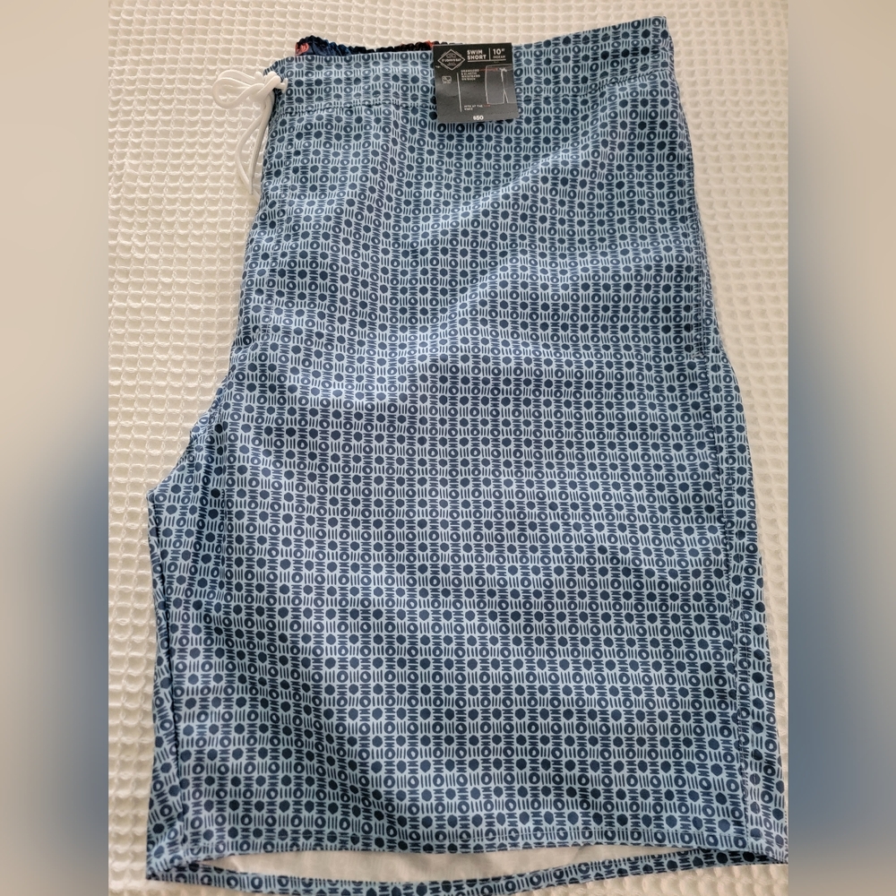 NWT, big and tall men's swim short Size 4XL